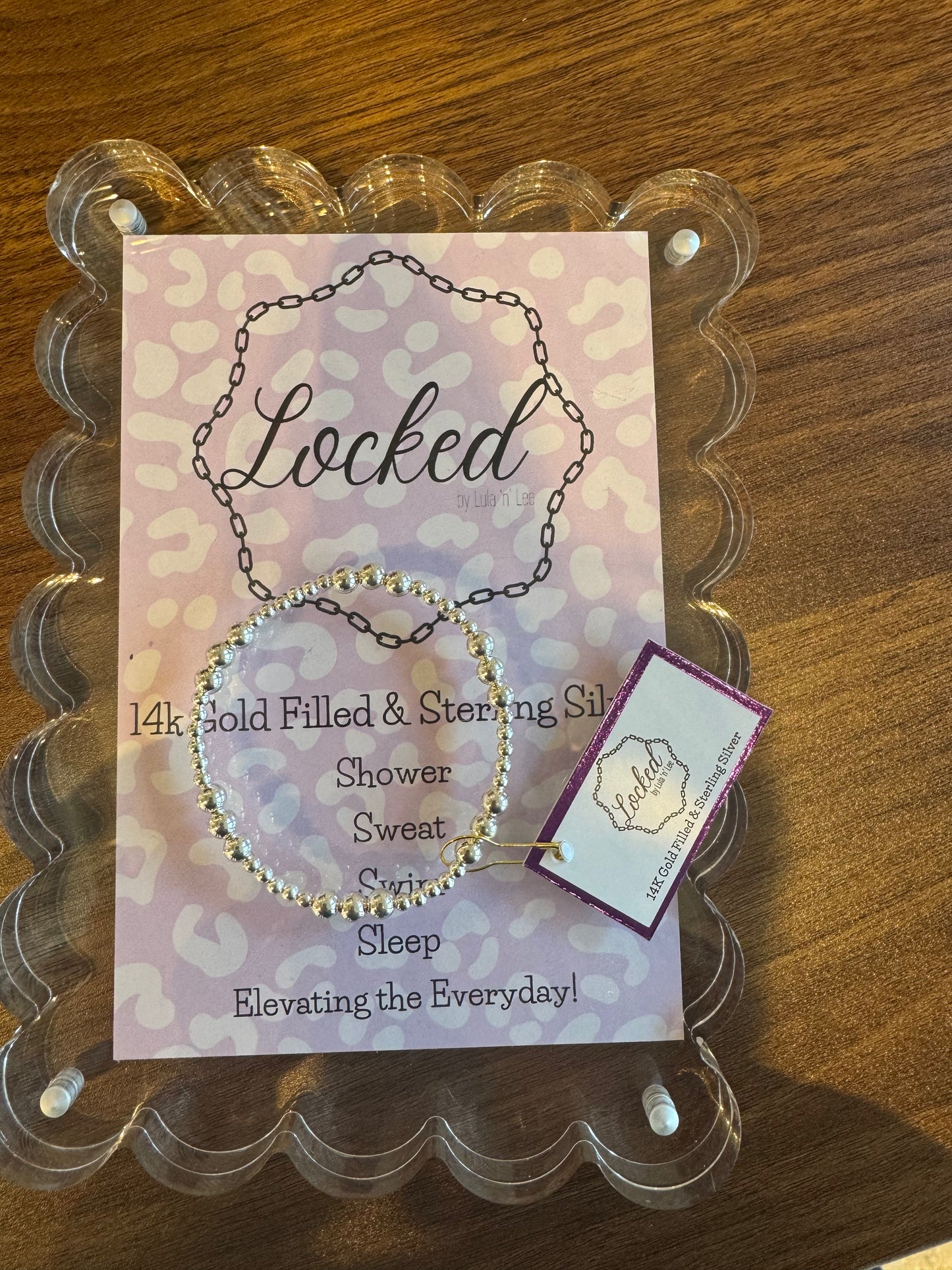 Classic Silver Beaded Pattern