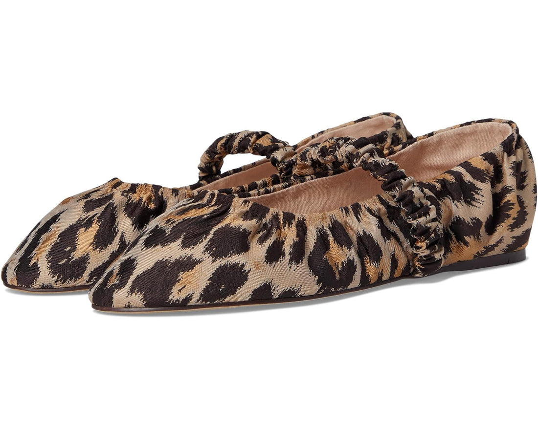 Avery Flat