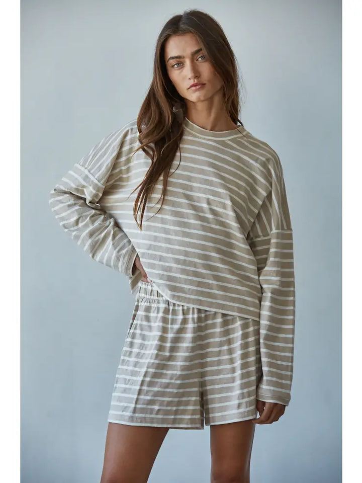 The Taupe Set