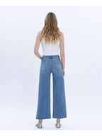 HR Comfort Cropped Jeans