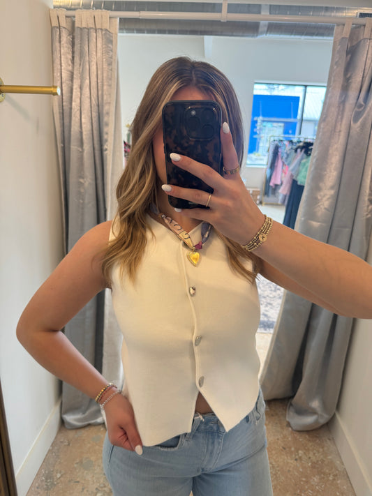 Natasha Vest