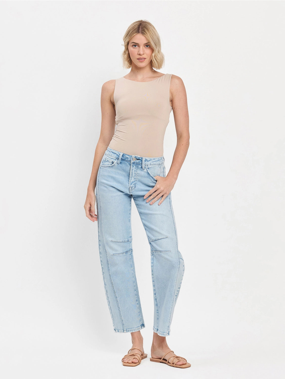 HR Barrel Jeans