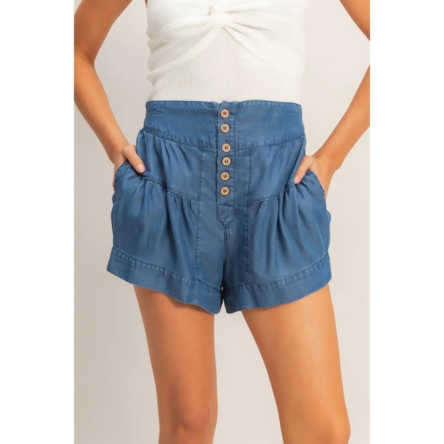 The Chambray Shorts